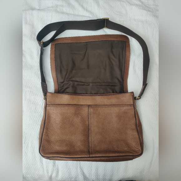 Coach Leather Brown Messenger Bag - Picture 2 of 6